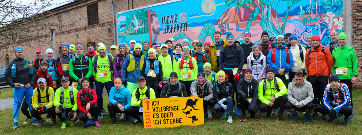 Ludwig-Leichhardt-Trail Ultralauf 2023 - Gruppenbild vor dem Start